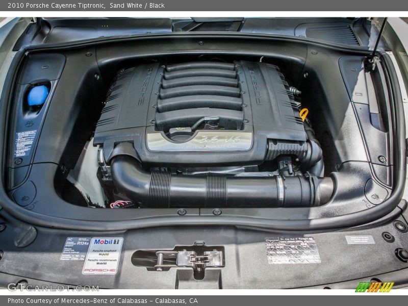 Sand White / Black 2010 Porsche Cayenne Tiptronic