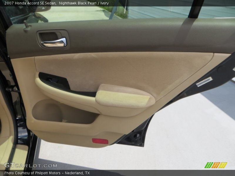 Nighthawk Black Pearl / Ivory 2007 Honda Accord SE Sedan