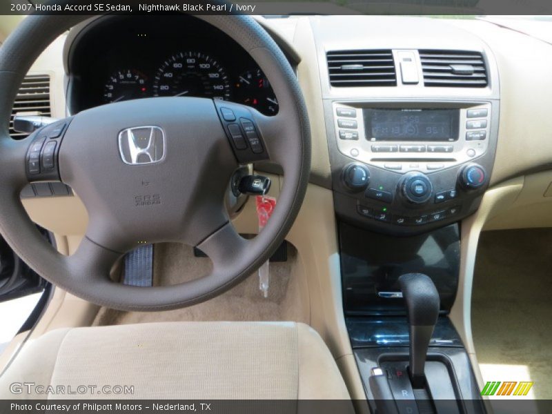 Nighthawk Black Pearl / Ivory 2007 Honda Accord SE Sedan