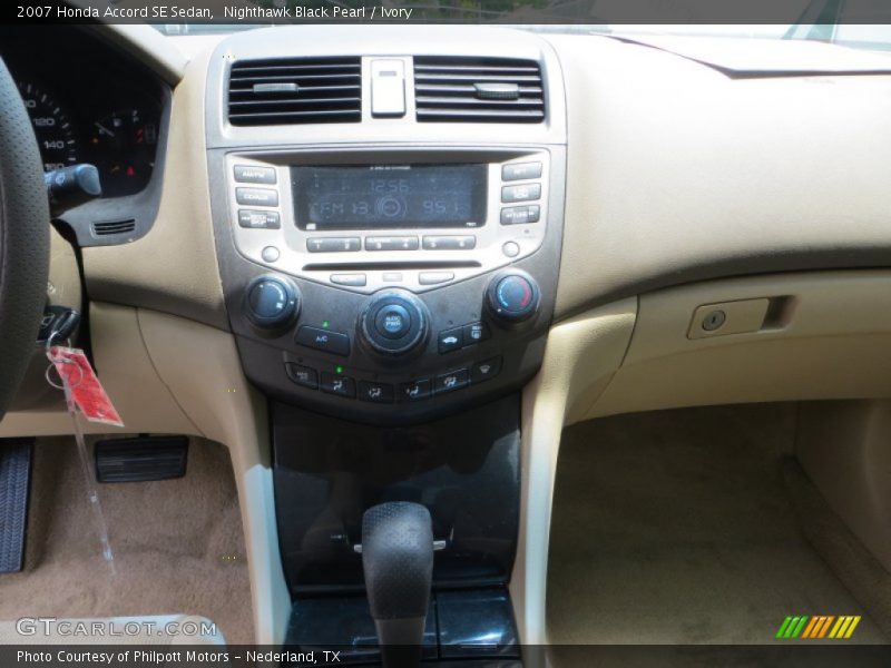 Nighthawk Black Pearl / Ivory 2007 Honda Accord SE Sedan