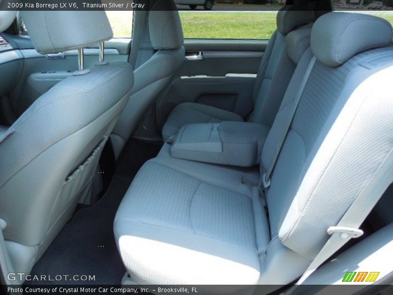 Titanium Silver / Gray 2009 Kia Borrego LX V6