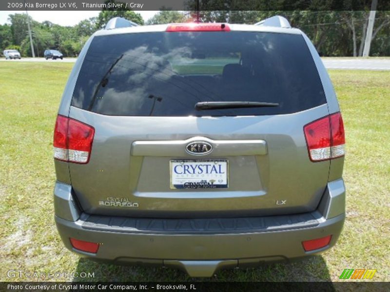 Titanium Silver / Gray 2009 Kia Borrego LX V6