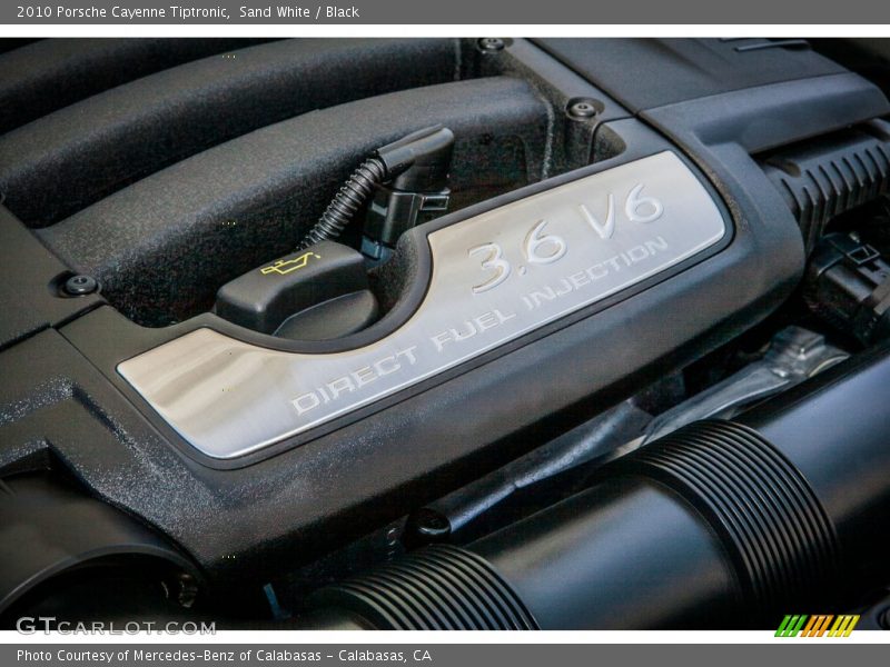 Sand White / Black 2010 Porsche Cayenne Tiptronic