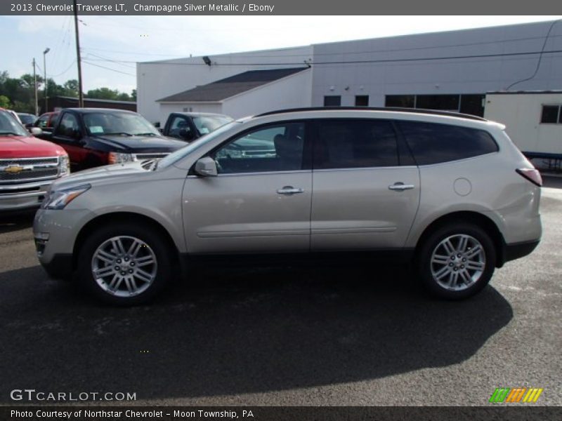 Champagne Silver Metallic / Ebony 2013 Chevrolet Traverse LT