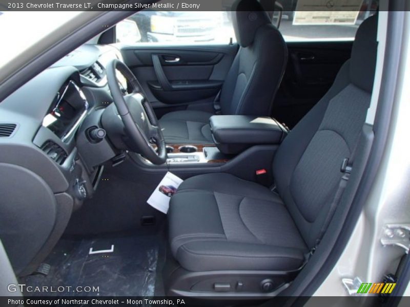 Champagne Silver Metallic / Ebony 2013 Chevrolet Traverse LT