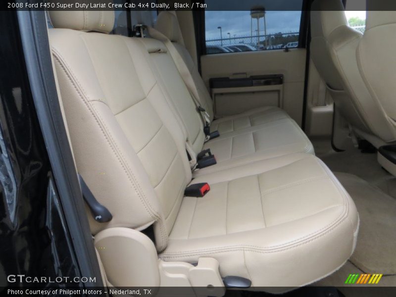 Rear Seat of 2008 F450 Super Duty Lariat Crew Cab 4x4 Dually