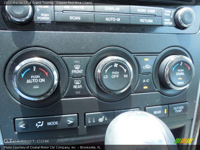 Controls of 2010 CX-9 Grand Touring
