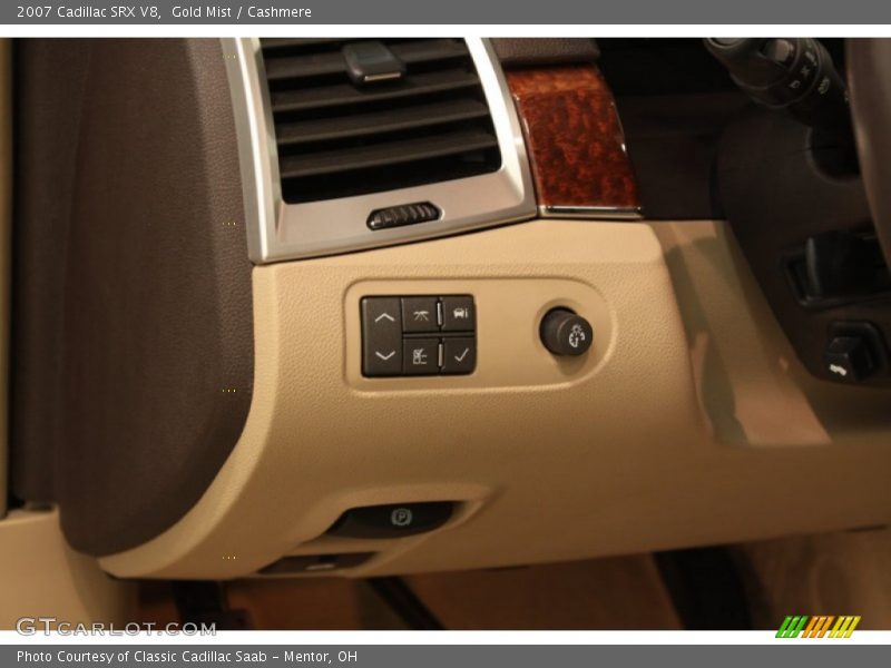 Gold Mist / Cashmere 2007 Cadillac SRX V8