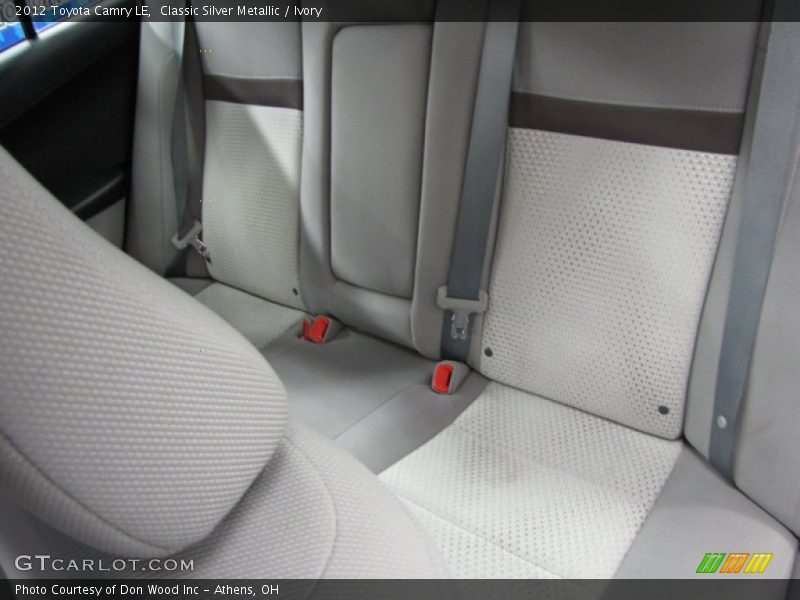 Classic Silver Metallic / Ivory 2012 Toyota Camry LE