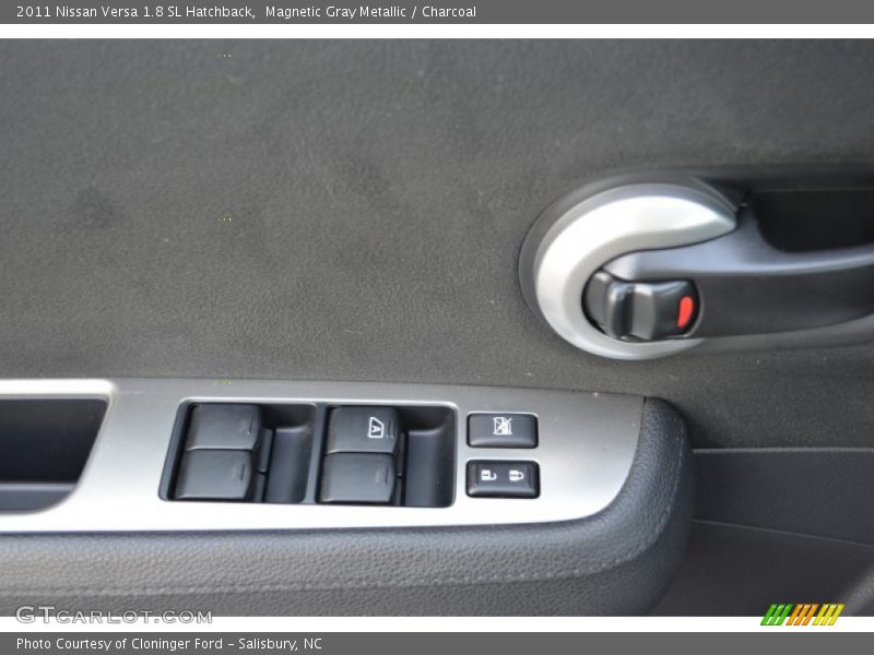 Magnetic Gray Metallic / Charcoal 2011 Nissan Versa 1.8 SL Hatchback