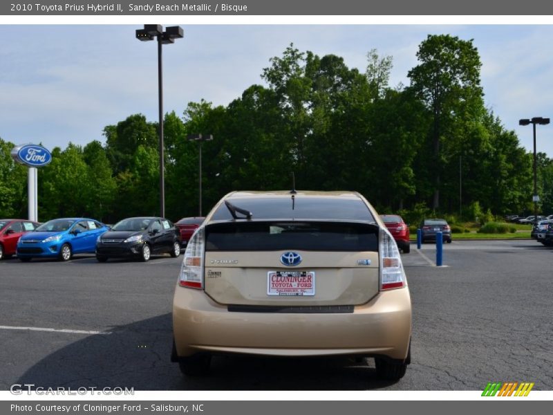 Sandy Beach Metallic / Bisque 2010 Toyota Prius Hybrid II