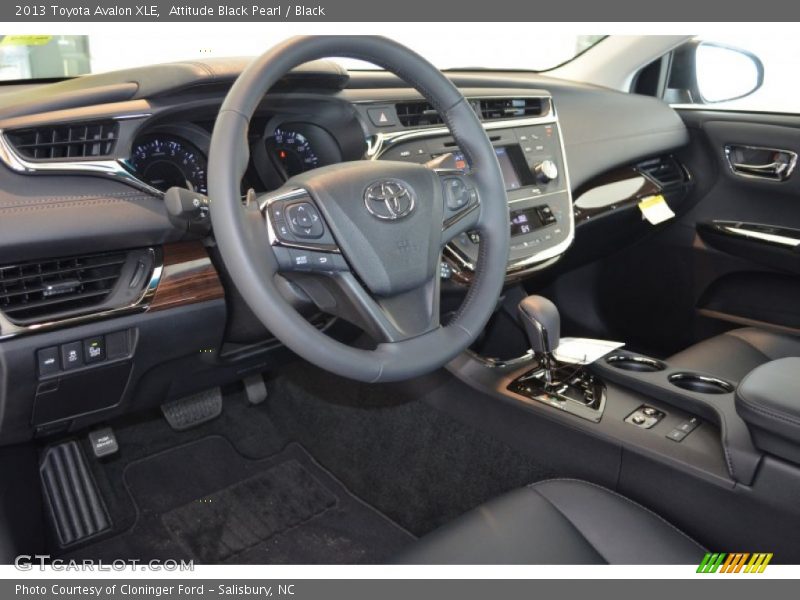 Attitude Black Pearl / Black 2013 Toyota Avalon XLE
