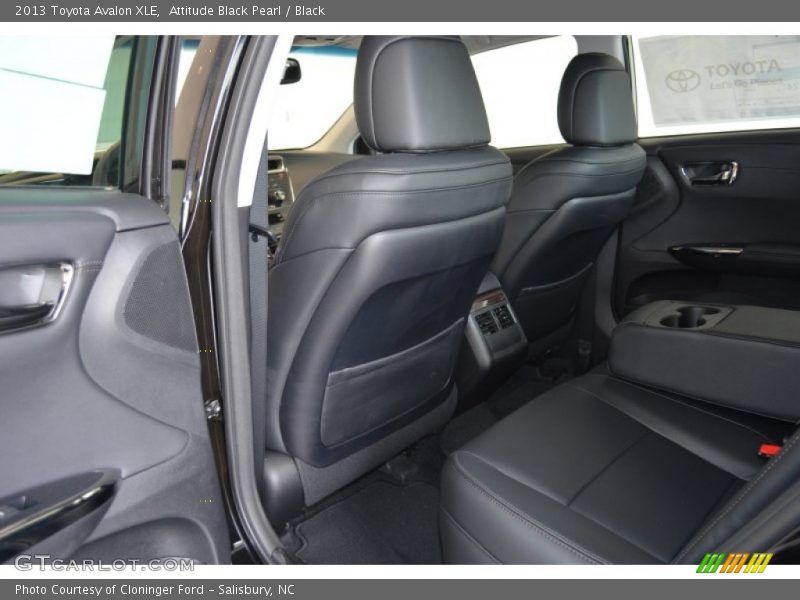 Attitude Black Pearl / Black 2013 Toyota Avalon XLE