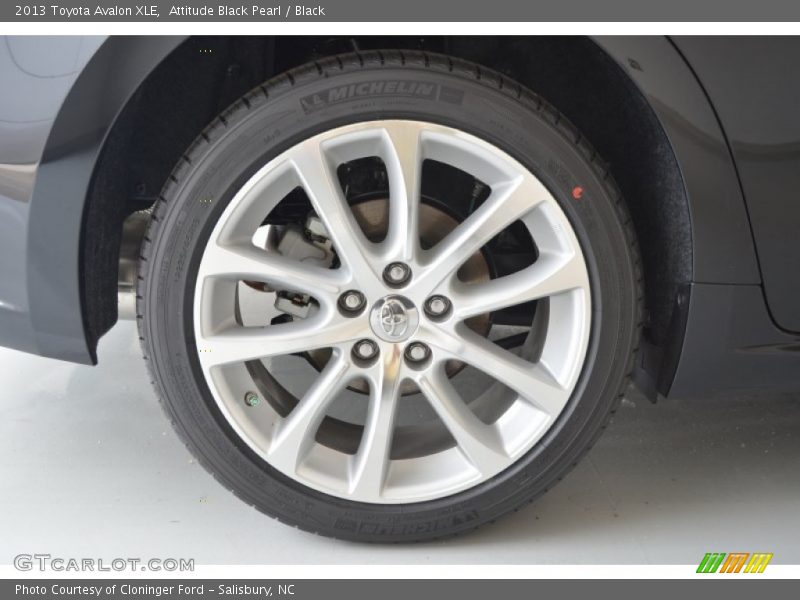 Attitude Black Pearl / Black 2013 Toyota Avalon XLE