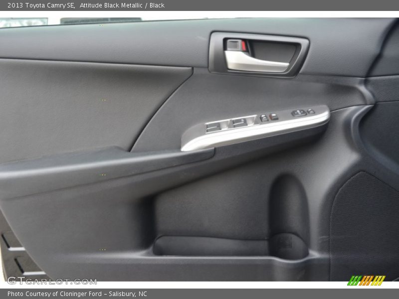 Attitude Black Metallic / Black 2013 Toyota Camry SE