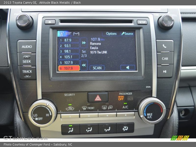Attitude Black Metallic / Black 2013 Toyota Camry SE