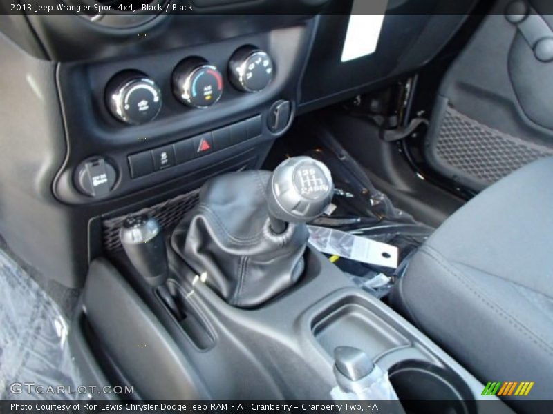 Black / Black 2013 Jeep Wrangler Sport 4x4