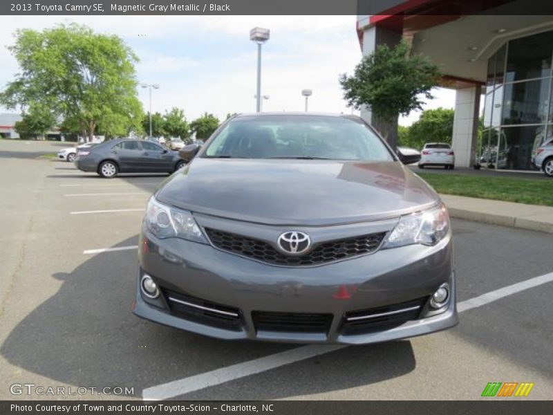Magnetic Gray Metallic / Black 2013 Toyota Camry SE
