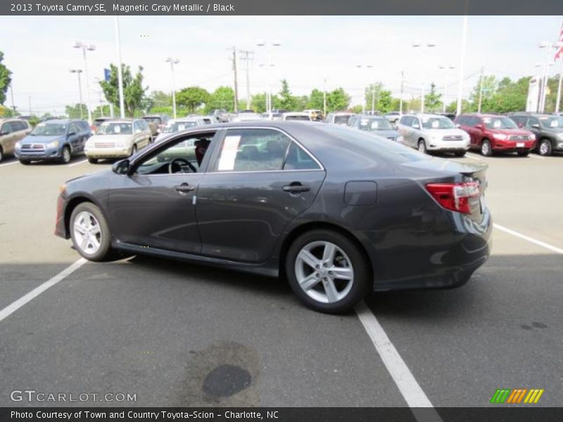 Magnetic Gray Metallic / Black 2013 Toyota Camry SE