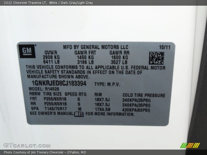 White / Dark Gray/Light Gray 2012 Chevrolet Traverse LT