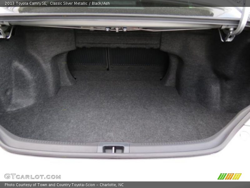 Classic Silver Metallic / Black/Ash 2013 Toyota Camry SE