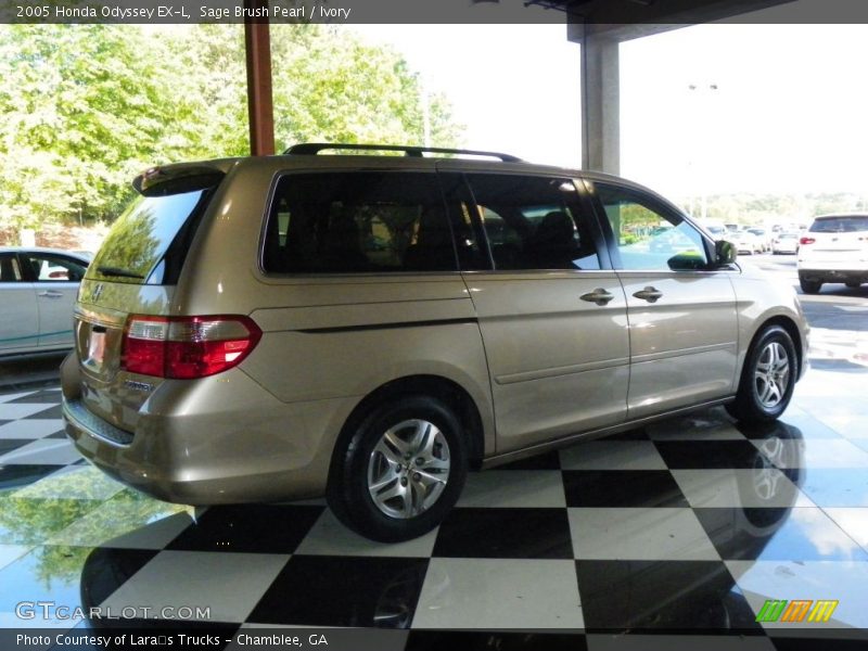 Sage Brush Pearl / Ivory 2005 Honda Odyssey EX-L