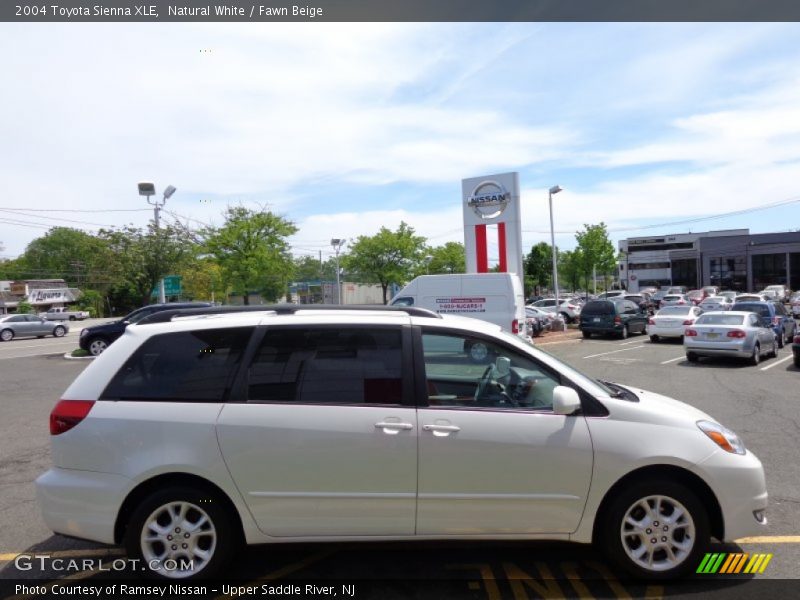 Natural White / Fawn Beige 2004 Toyota Sienna XLE