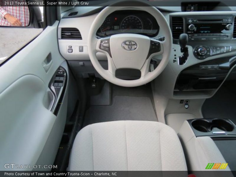 Super White / Light Gray 2013 Toyota Sienna LE