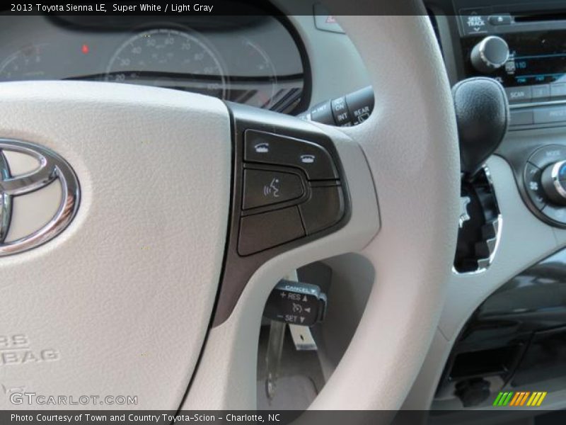 Super White / Light Gray 2013 Toyota Sienna LE