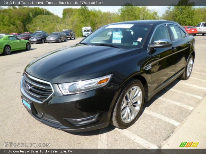Tuxedo Black Metallic / Charcoal Black 2013 Ford Taurus Limited