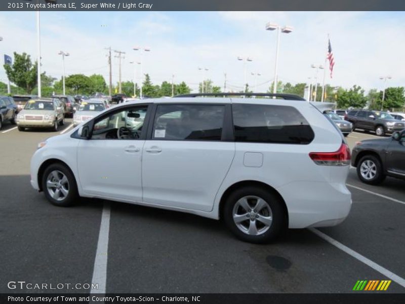 Super White / Light Gray 2013 Toyota Sienna LE