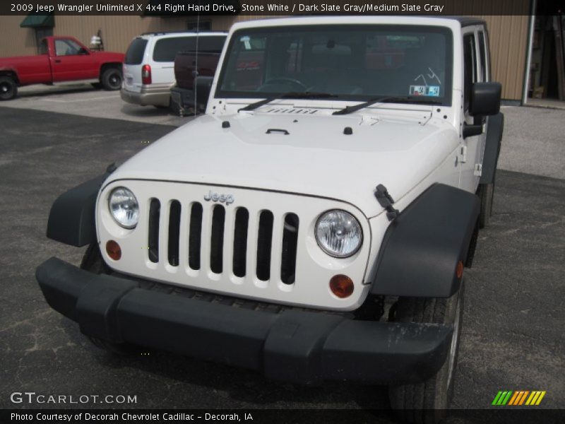 Stone White / Dark Slate Gray/Medium Slate Gray 2009 Jeep Wrangler Unlimited X 4x4 Right Hand Drive