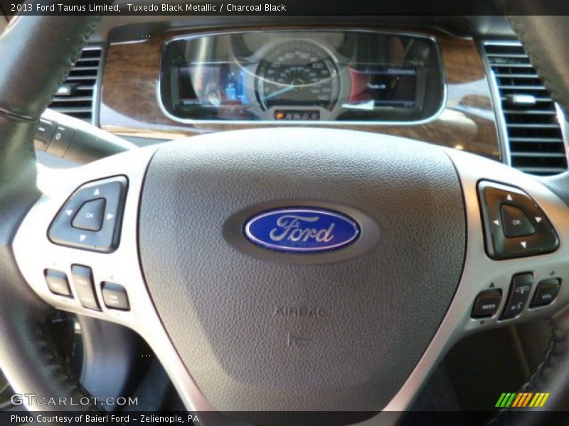Tuxedo Black Metallic / Charcoal Black 2013 Ford Taurus Limited