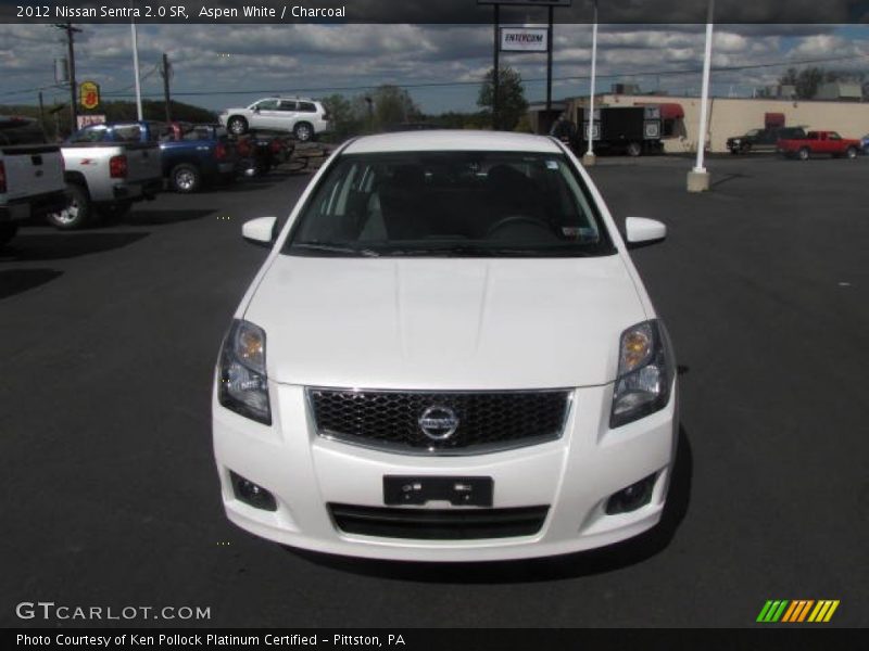 Aspen White / Charcoal 2012 Nissan Sentra 2.0 SR