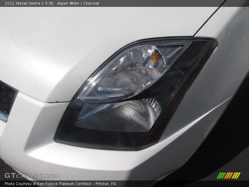 Aspen White / Charcoal 2012 Nissan Sentra 2.0 SR