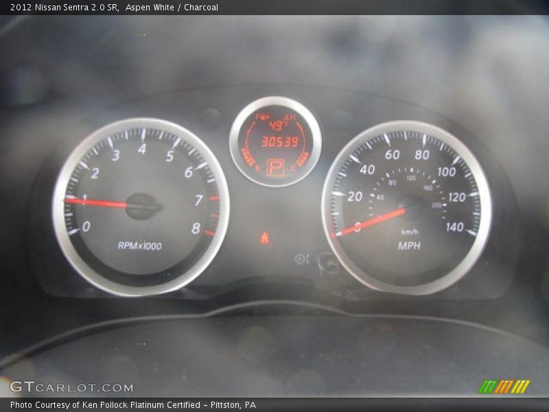 Aspen White / Charcoal 2012 Nissan Sentra 2.0 SR