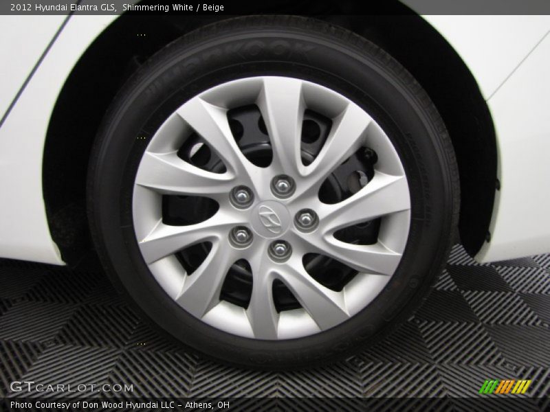 Shimmering White / Beige 2012 Hyundai Elantra GLS
