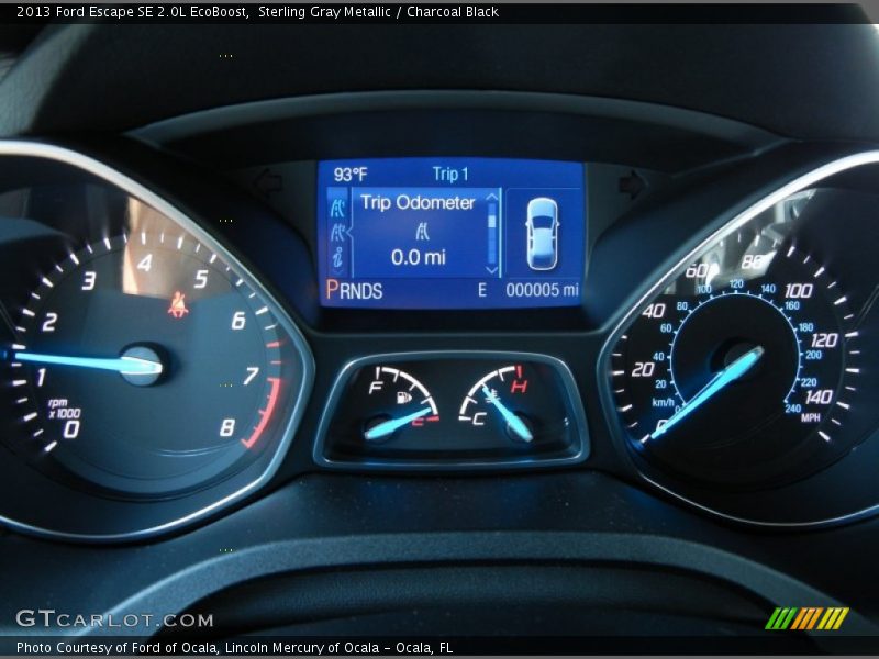 Sterling Gray Metallic / Charcoal Black 2013 Ford Escape SE 2.0L EcoBoost
