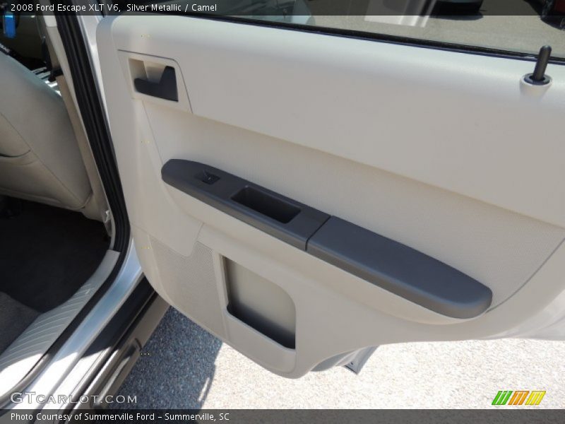 Silver Metallic / Camel 2008 Ford Escape XLT V6