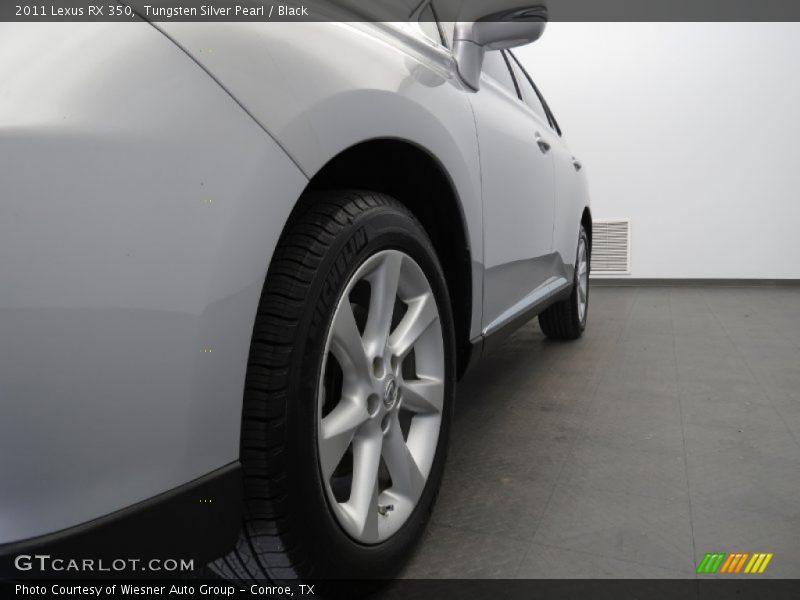 Tungsten Silver Pearl / Black 2011 Lexus RX 350