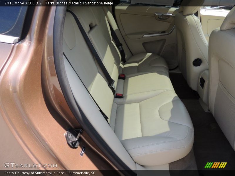Terra Bronze Metallic / Sandstone Beige 2011 Volvo XC60 3.2