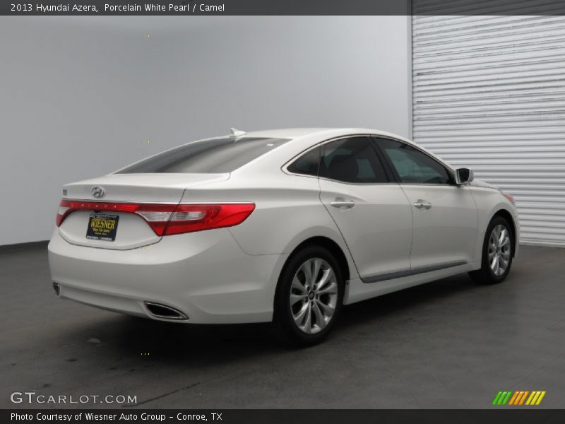 Porcelain White Pearl / Camel 2013 Hyundai Azera