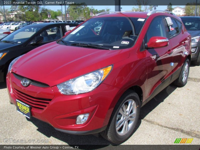 Garnet Red / Taupe 2013 Hyundai Tucson GLS