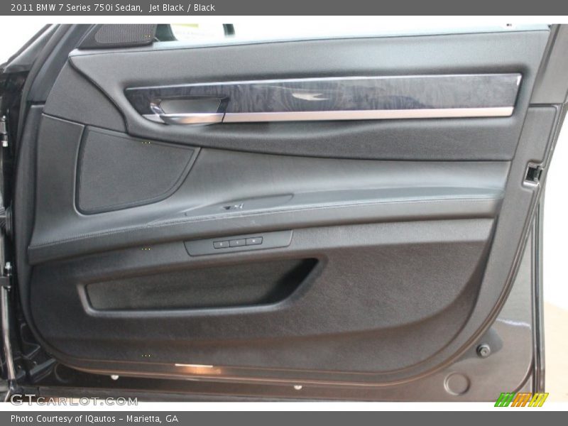 Door Panel of 2011 7 Series 750i Sedan