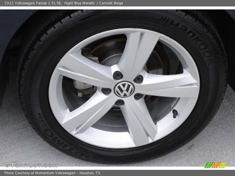 Night Blue Metallic / Cornsilk Beige 2013 Volkswagen Passat 2.5L SE