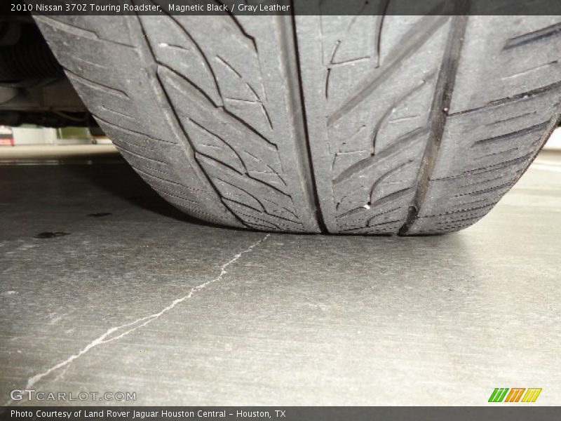 Magnetic Black / Gray Leather 2010 Nissan 370Z Touring Roadster
