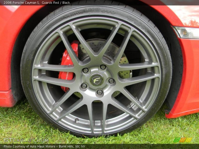 Custom Wheels of 2006 Cayman S