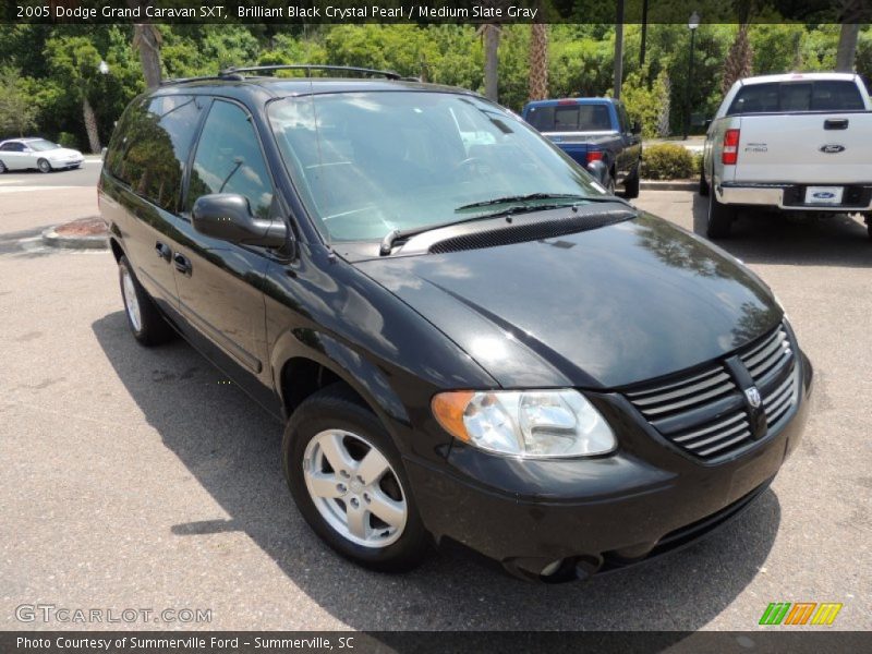 Brilliant Black Crystal Pearl / Medium Slate Gray 2005 Dodge Grand Caravan SXT