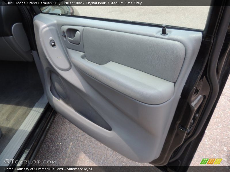 Brilliant Black Crystal Pearl / Medium Slate Gray 2005 Dodge Grand Caravan SXT