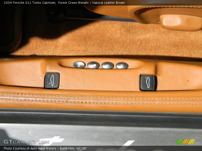 Controls of 2004 911 Turbo Cabriolet